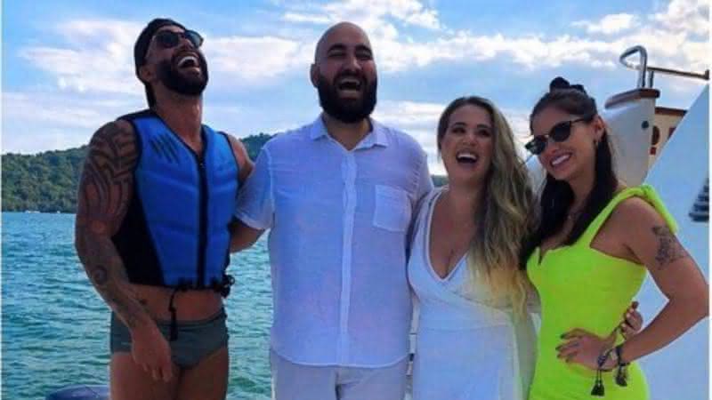 Gusttavo Lima e Andressa Suita foram flagrados por fãs em Angra dos Reis - Instagram