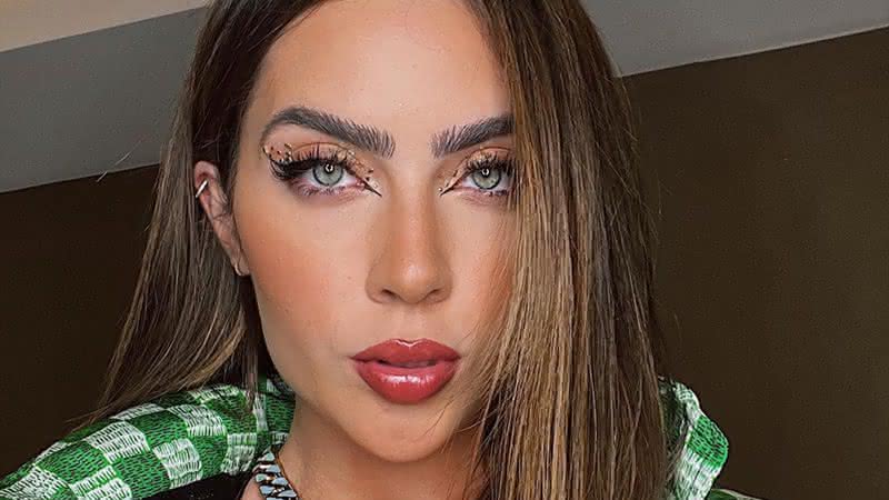 Jade Picon dispensa sutiã e quase mostra demais - Instagram