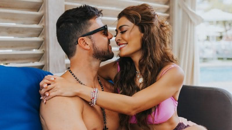 Juliana Paes posa ao lado do marido e encanta seguidores - Instagram