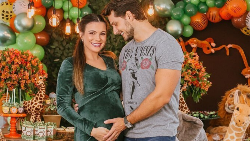 Kamilla Salgado e Eliéser Ambrosio estão à espera do primeiro filho. - Foto: Instagram / Nadielly Santos