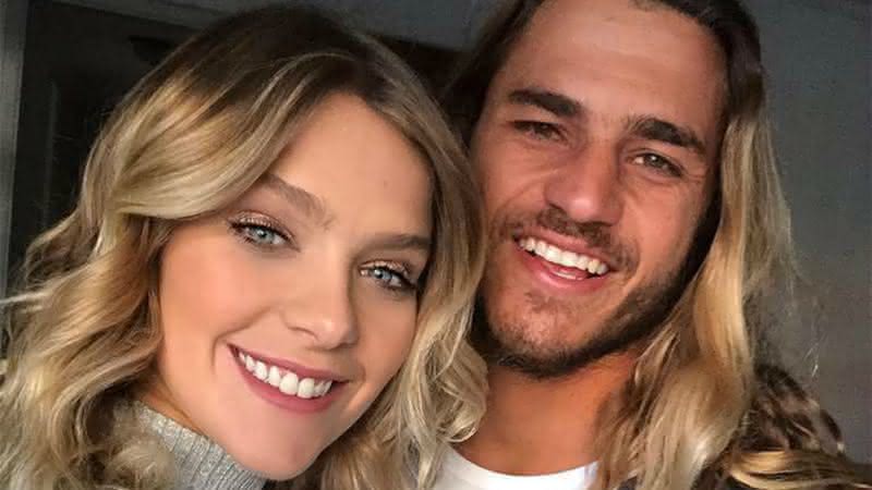 Isabella Santoni e Caio Vaz colocaram um ponto final no namoro - Instagram