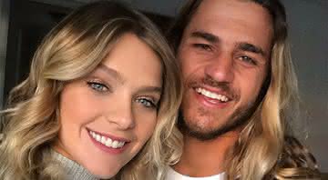 Isabella Santoni e Caio Vaz colocaram um ponto final no namoro - Instagram