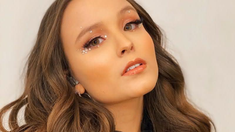 Larissa Manoela radicaliza o visual - Instagram