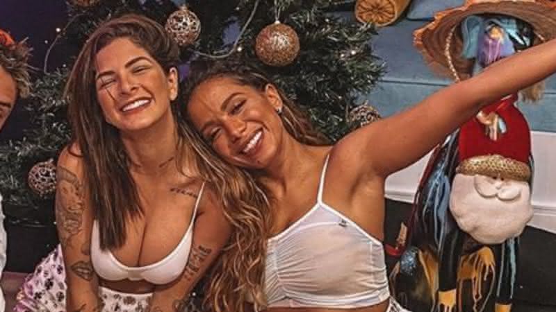 Anitta e Laryssa Bottino usam looks transparentes - Instagram