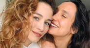 Laryssa Ayres e Maria Maya posam no meio da natureza e esbanjam amor - Reprodução/ Instagram