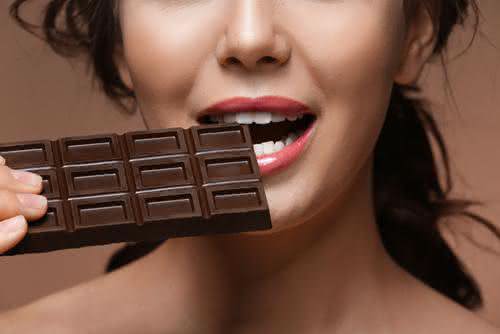 O chocolate amargo pode reduzir os efeitos negativos do estresse no corpo - Shutterstock