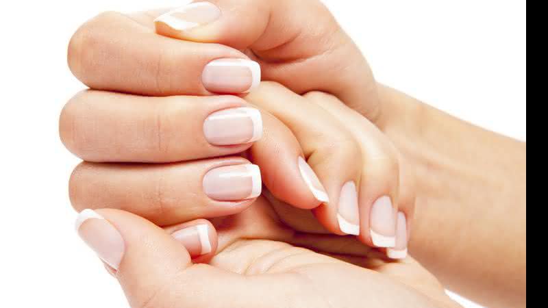 Unhas com cutículas são mais saudáveis - Shutterstock