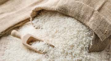 E o melhor de tudo é que a gente sempre tem arroz em casa, né? - iStock