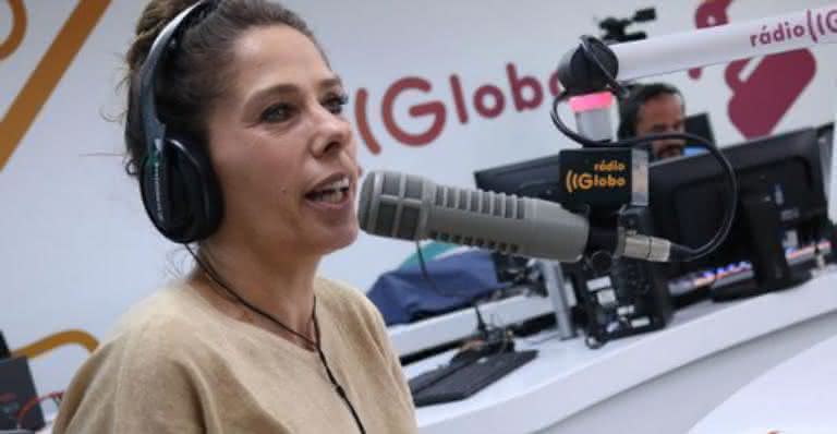  Adriane Galisteu - Reprodução/ Rádio Globo