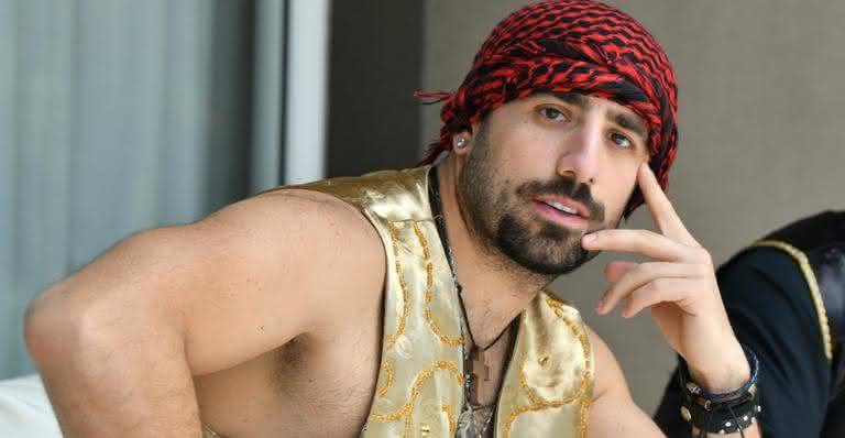 Astro de 'Orfãos da Terra', Kaysar Dadour assume a bancada do Jornal Nacional; entenda! - Reprodução/Instagram