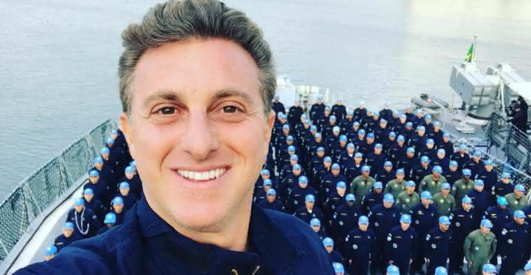 Durante evento, Luciano Huck crítica desigualdade no Brasil e declara apoio ao país - Reprodução/Instagram