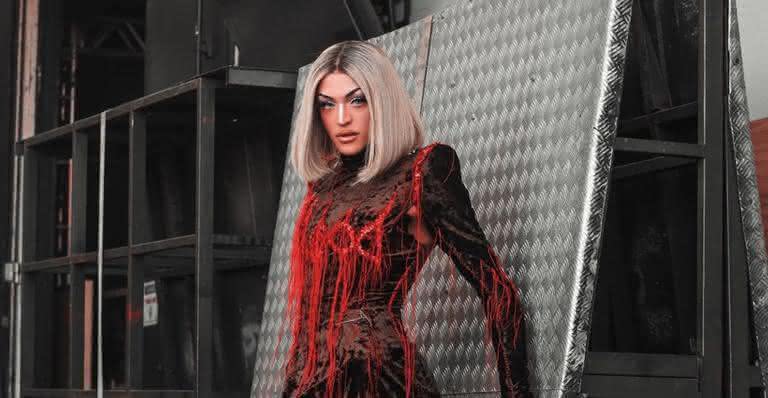 Pabllo Vittar agita o público em show na 'Parada do Orgulho LGBT' - Reprodução/Instagram