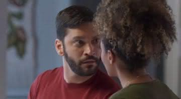 Diogo e Gisele em 'Bom Sucesso' - Globo
