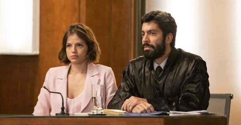 Josiane irá para a prisão após julgamento em 'A Dona do Pedaço' - Globo/Victor Pollak