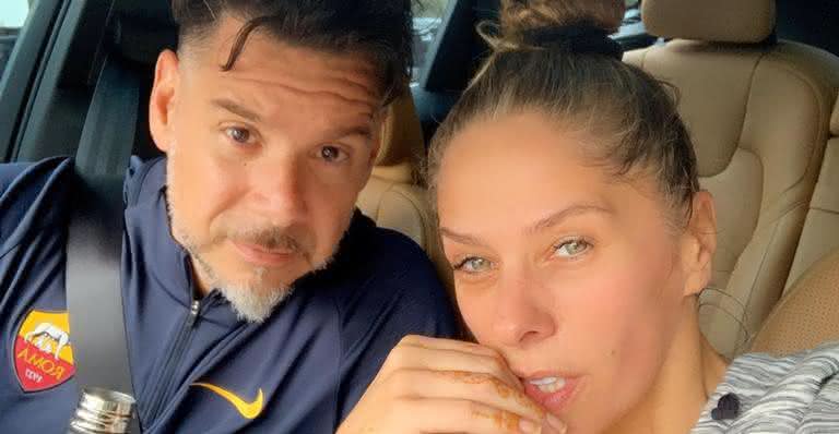 Adriane Galisteu e Alexandre Iódice comemoram nove anos de casados  - Instagram