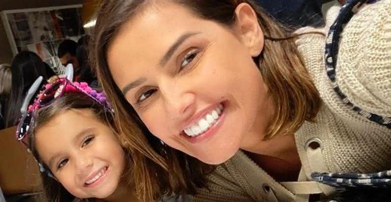 Deborah Secco se ausenta para gravações de 'Salve-se Quem Puder' e filha já sente saudades - Instagram