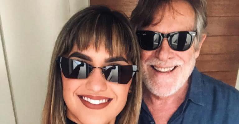 Carol Junger e José de Abreu pretendem se casar na Tailândia - Instagram