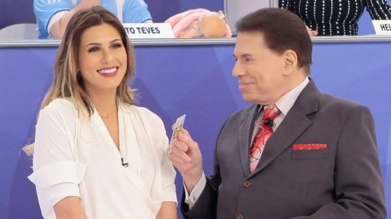 Lívia Andrade comemora aniversário de Silvio Santos - Instagram