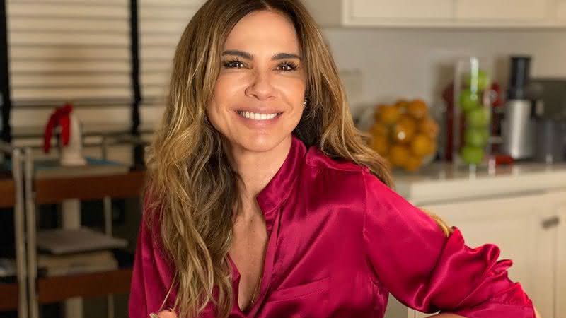 Luciana Gimenez arranca elogios com look ousado - Instagram