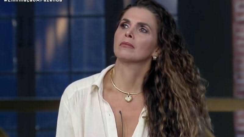 Luiza Ambiel abandona programa do Faro e tem bate-boca com apresentadores - Reprodução/ Record