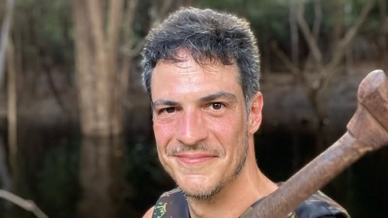 Mateus Solano abre o jogo sobre primeiro beijo gay em novelas: "Especial" - Instagram