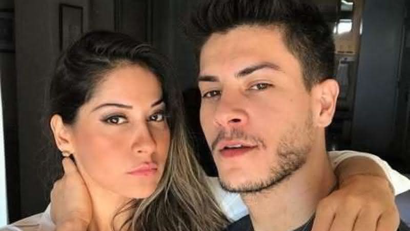 Arthur Aguiar surpreendeu com textinho apaixonado - Instagram