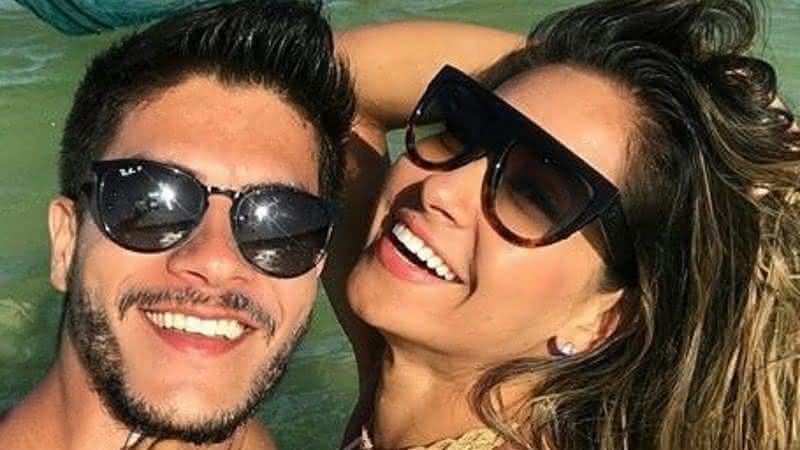 Mayra Cardi e Arthur Aguiar anunciam sua volta - Instagram