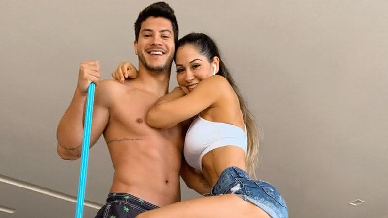 Mayra Cardi anuncia fim do casamento com Arthur Aguiar - Instagram