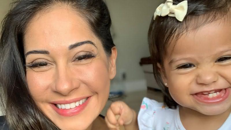 Mayra Cardi tira fotos fofas com a filha, Sophia - Instagram