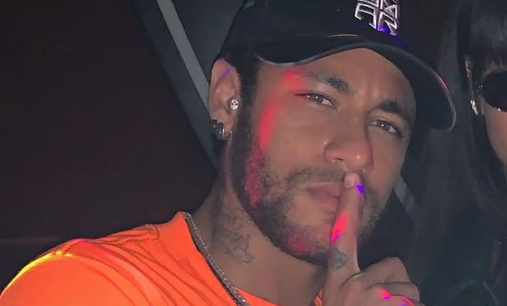 Neymar Jr. se manifesta perante crimes racistas - Instagram