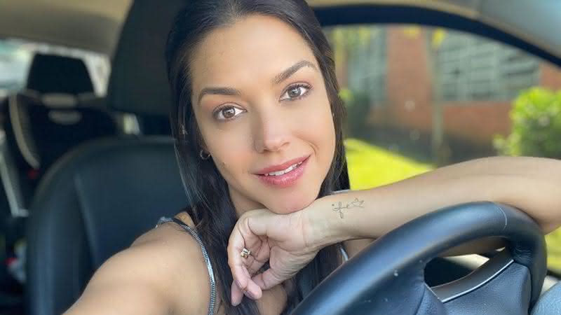 Em seu Instagram, Thais Fersoza compartilhou clique nostálgico ao lado da primogênita e encantou os seguidores - Instagram