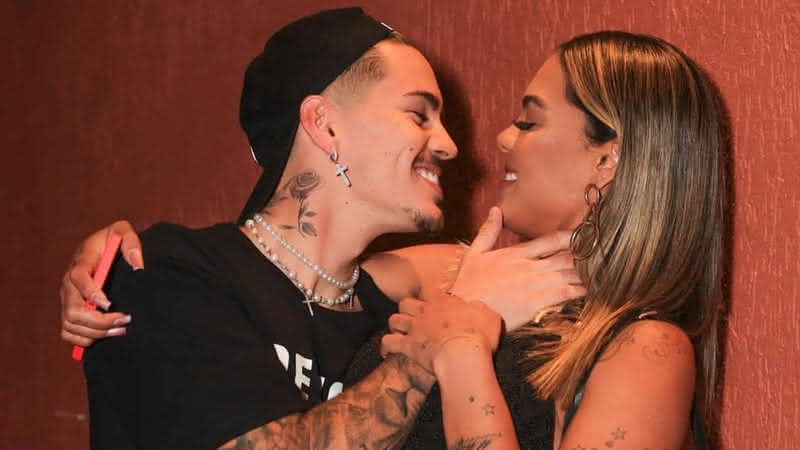 Baby Tael: Biel e Tays Reis anunciam gravidez - Instagram