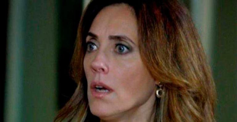 Tereza Cristina descobre que foi feita de trouxa e que é fruto de traição - TV Globo