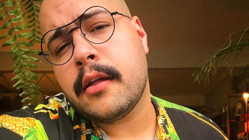 Tiago Abravanel faz rara aparição ao lado de marido durante seu show em São Paulo - Instagram