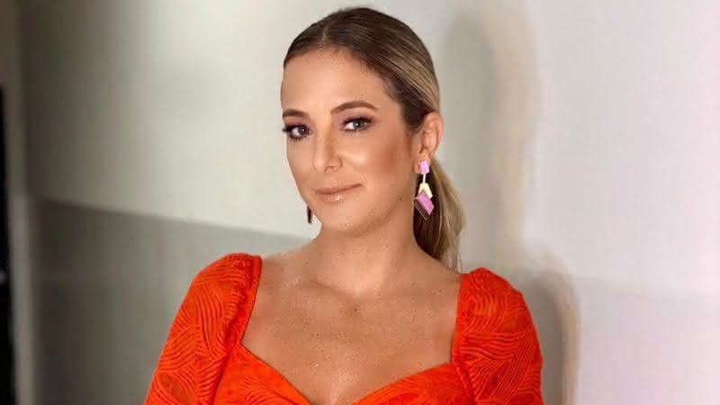 Ticiane Pinheiro renova contrato com emissora Record e se emociona - Instagram