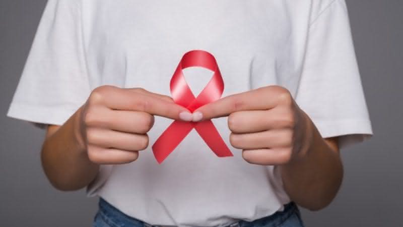 Outubro Rosa: Conheça quais os direitos das pessoas com diagnóstico de câncer de mama - Freepik