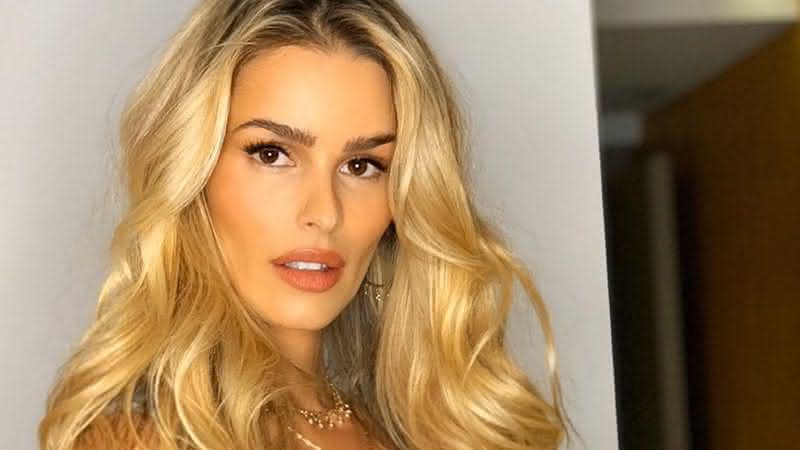 Yasmin Brunet revela significado de tatuagem - Instagram