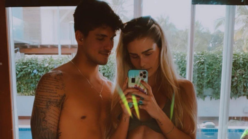 Yasmin Brunet e Gabriel Medina impressionaram os seguidores. - Instagram