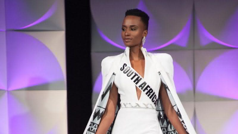 Após premiação, psicóloga analisa vitória de sul-africana como Miss Universo: "Contribui para que a criança cresça com a autoestima mais elevada" - Instagram