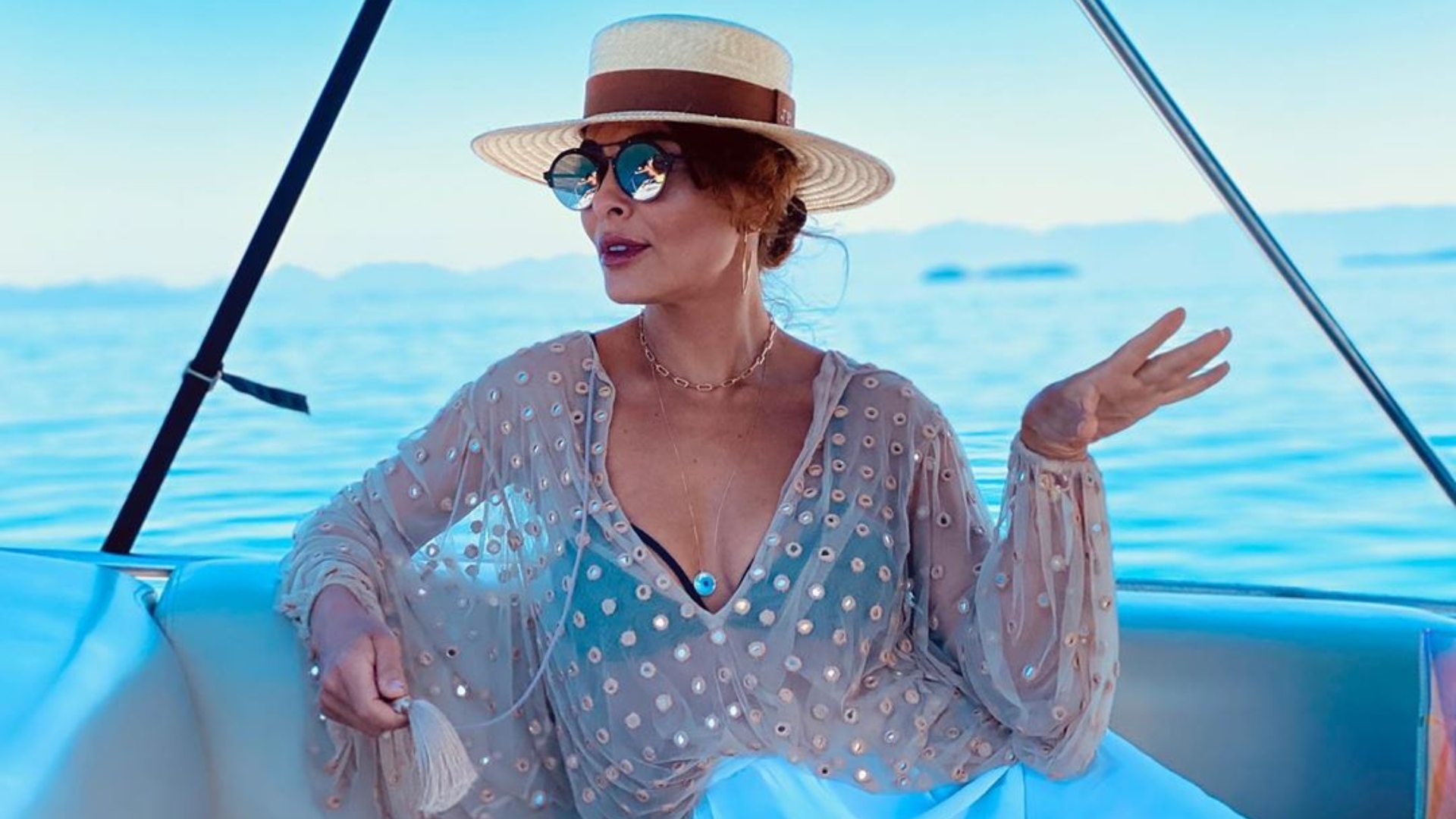 Juliana Paes abre o jogo sobre cenas de nudez nas novelas e relata perrengue com o tapa-sexo: “Um horror para tirar”