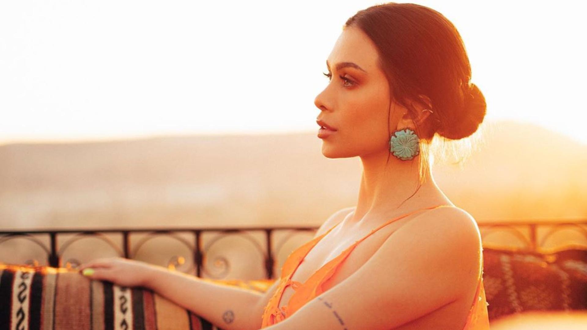 “Me sentido uma noiva com esse dress”: Confira os detalhes do vestido INCRÍVEL que a Flavia Pavanelli usou na Turquia