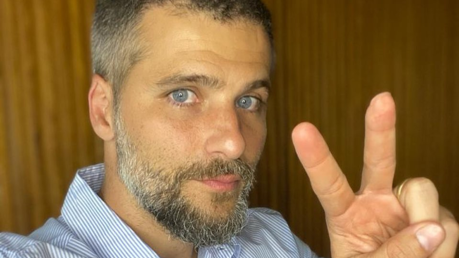 A pedido dos internautas, Bruno Gagliasso posta ‘nude’ em conta online