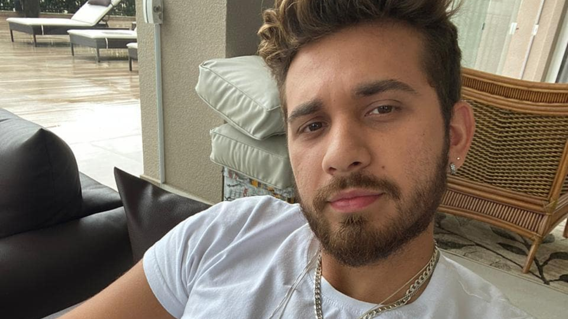 ESTÁ FORA! Gustavo Mioto não irá mais para o Big Brother Brasil 21; Entenda o motivo