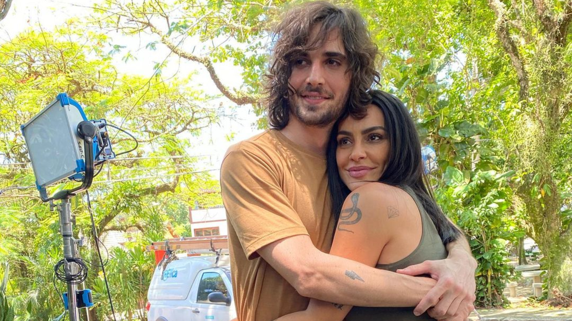 Cleo relembra foto com Fiuk e declara torcida no ‘BBB21’: ”Quero que conheçam a pessoa carinhosa e amorosa que ele é”