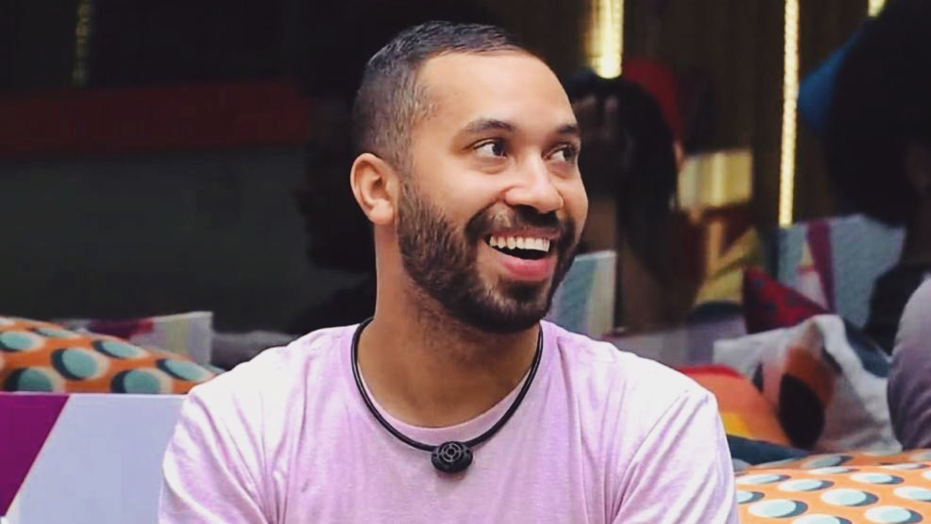 BBB21: Equipe de Gilberto fala sobre medo do brother de rejeição: “Torcemos para que toda essa exposição não o feche”