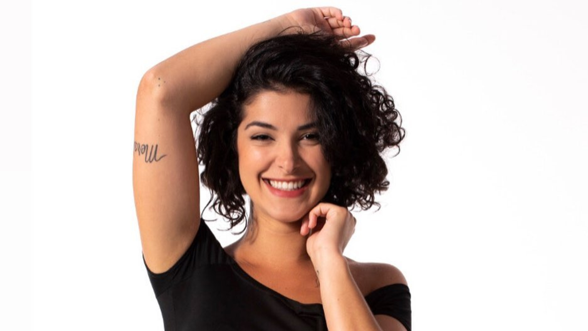 MÊS DA MULHER: Humor, história, empoderamento feminino e adaptação! Giovana Fagundes é um exemplo de artista para mulheres no universo humorístico