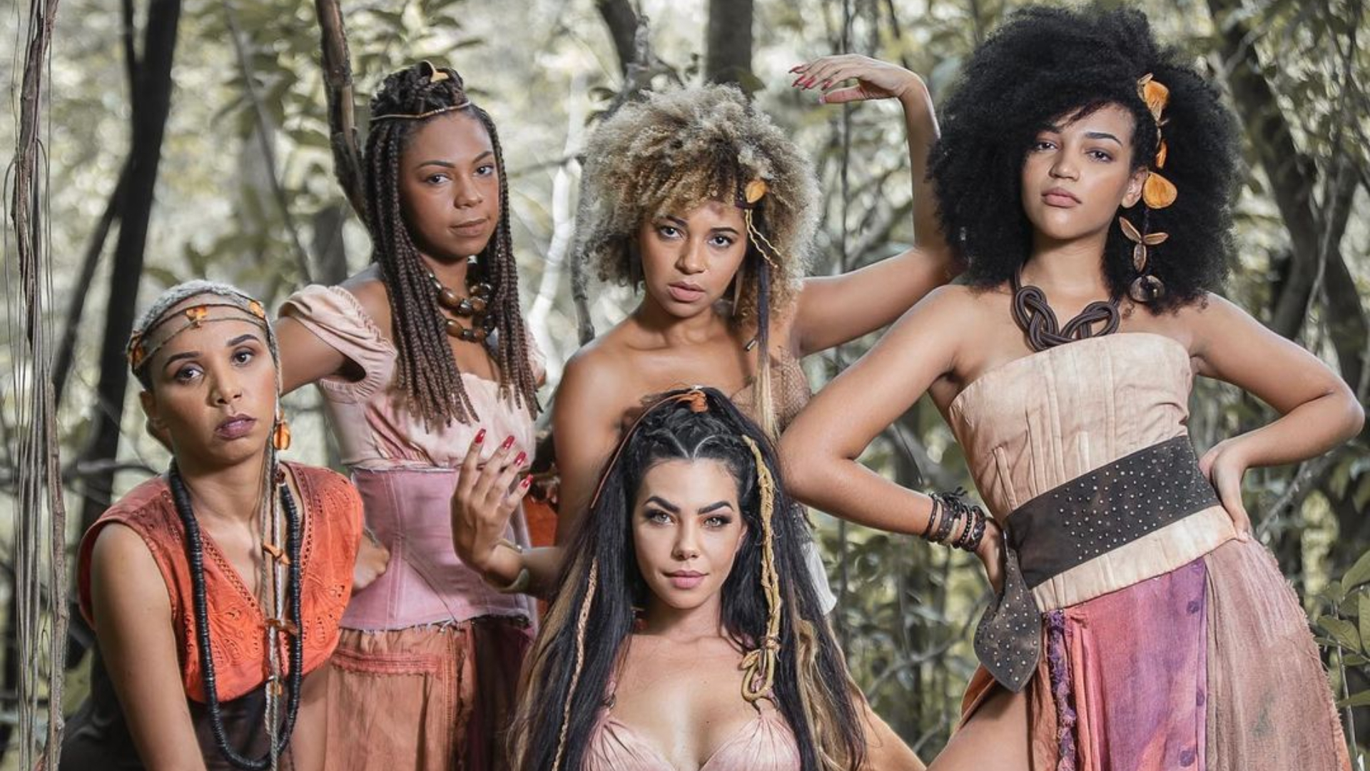 MÊS DA MULHER: Cantora Jey, Zezé Motta e Angela Ro Ro lançam single em homenagem ao Dia da Mulher e relembram bruxas queimadas na inquisição