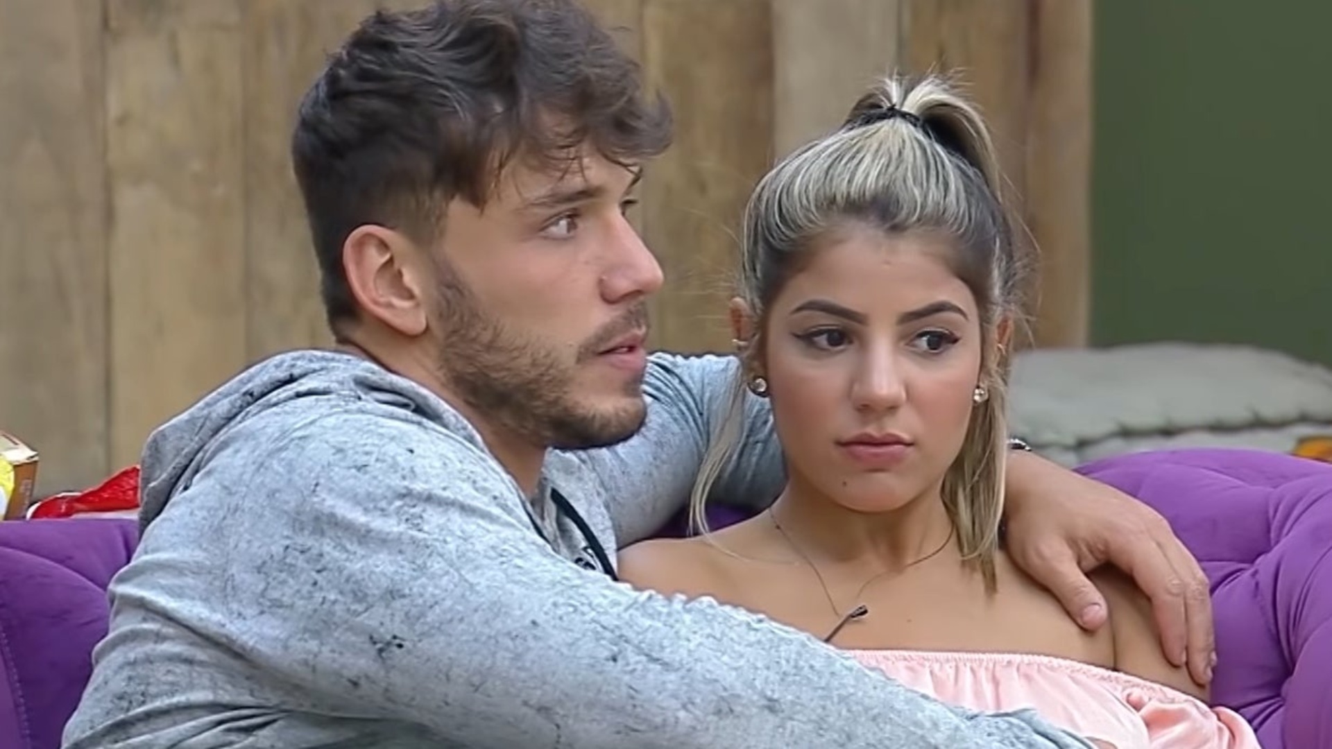 Hariany Almeida fala sobre ‘A Fazenda’ e relembra relacionamento com Lucas Viana: “A gente brigava todo dia”