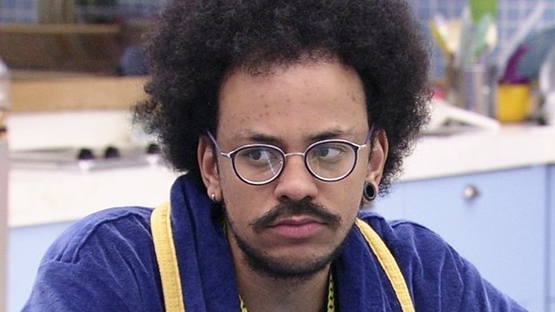 BBB21: João Luiz conta que está se afastando de Gilberto e dispara: “Ele se perdeu”