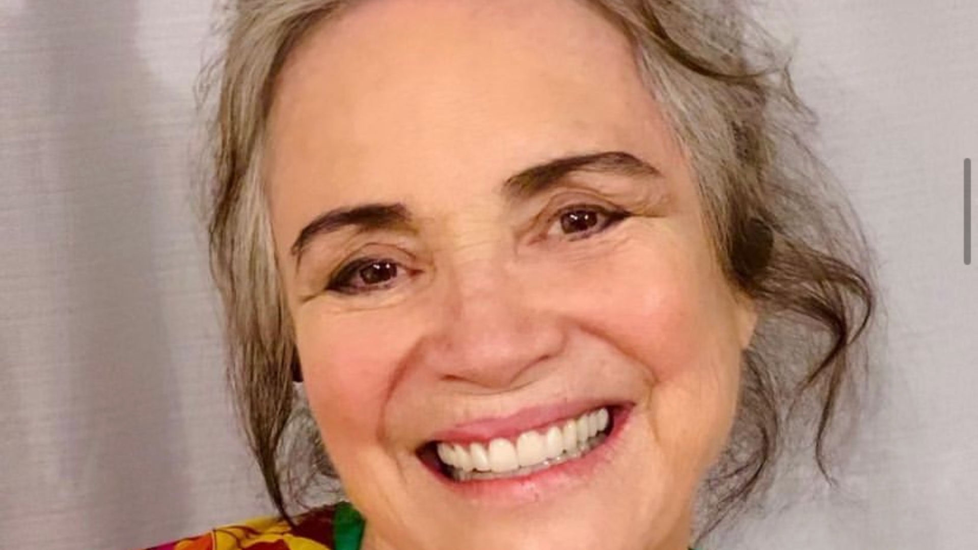 Regina Duarte faz crítica a personagem sem gênero no filme Cinderela: “Ameaça valores”